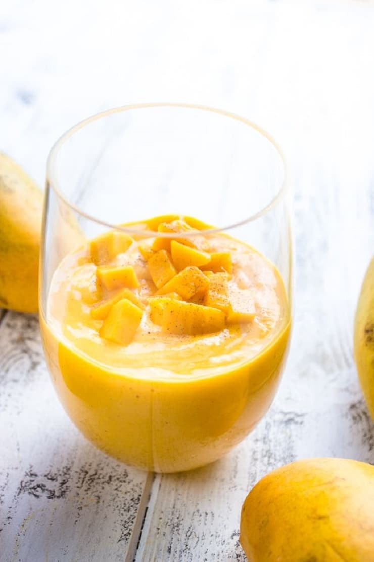 Healthy Mango Smoothie