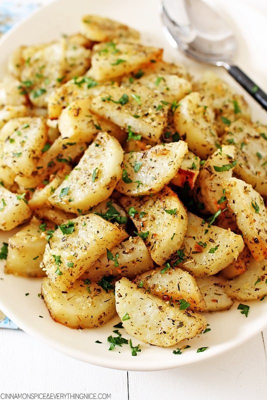 Italian Roasted Garlic And Parmesan Potatoes