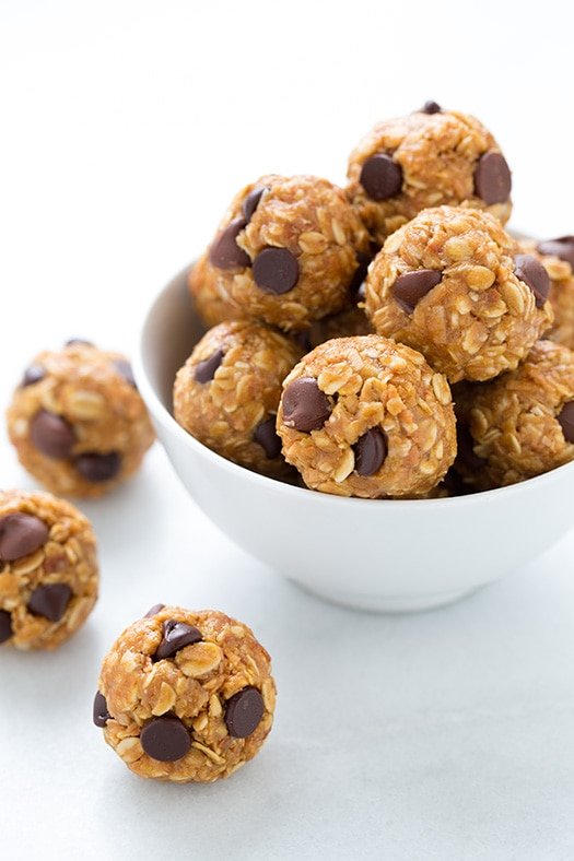 Chocolate Chip Energy Bites