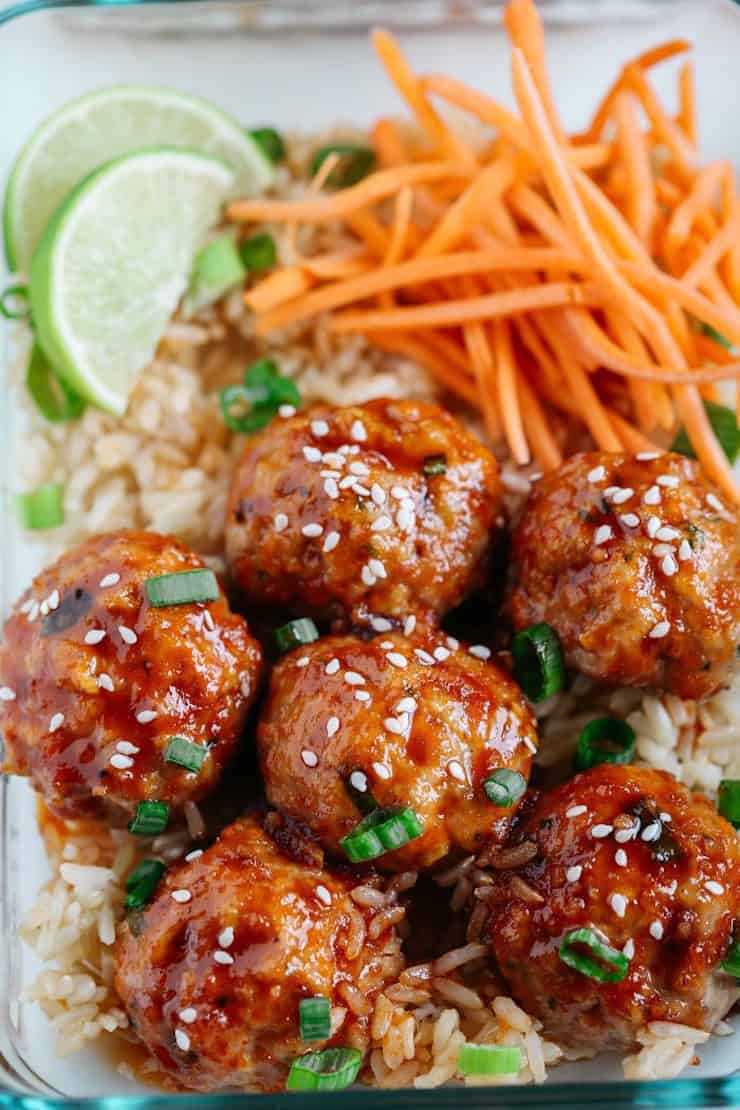 Boulettes de viande glacées au miel et à la sriracha Boulettes de viande glacées au miel et à la sriracha