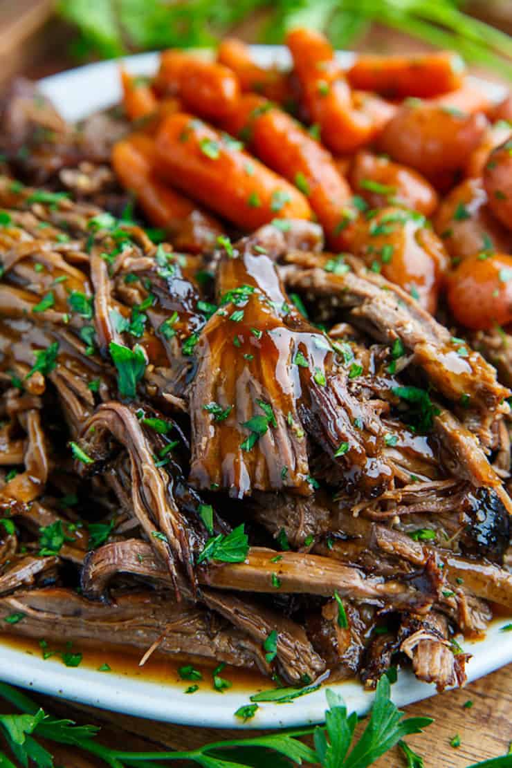 Slow Cooker Balsamic Glazed Roast Beef