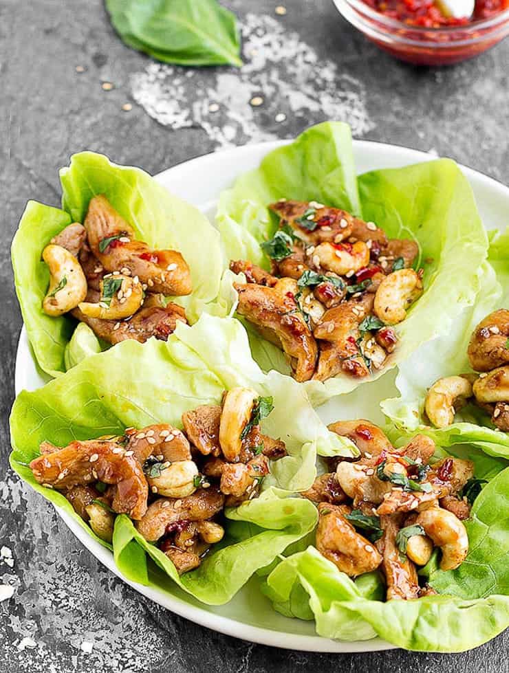 Wrap salads with cashew chicken