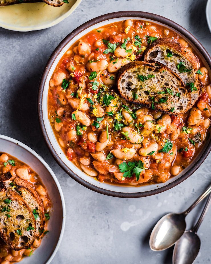 Vegan Instant Pot White Bean Stew