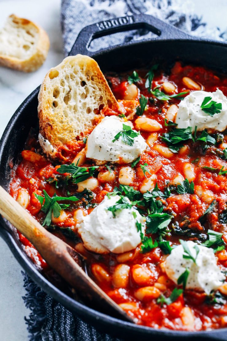 One Pot Vegan White Bean Shakshuka